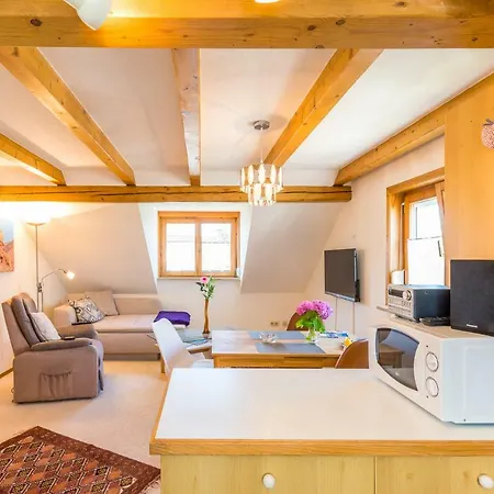 Haus Christine Λιντάου