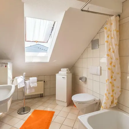 Haus Christine * Λιντάου